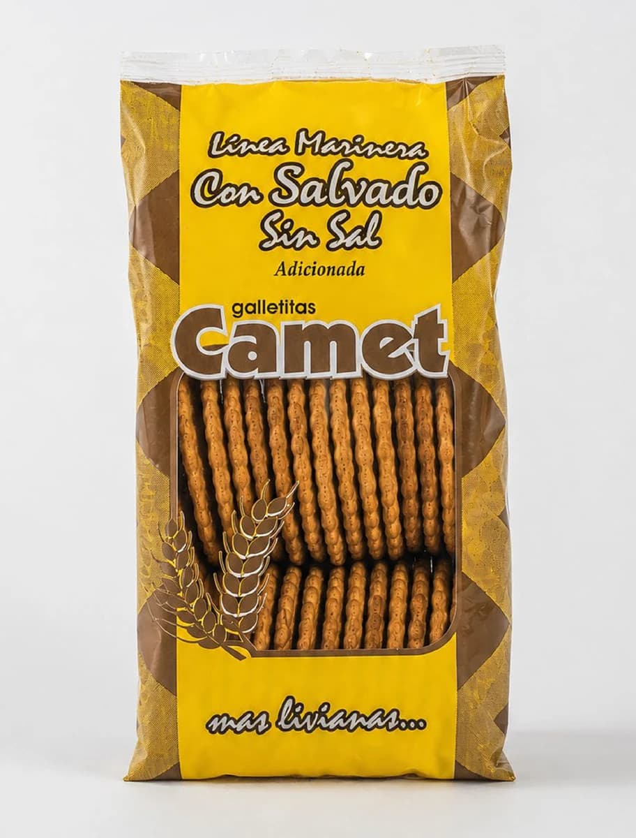 Con salvado, sin sal. Envase del producto Camet.